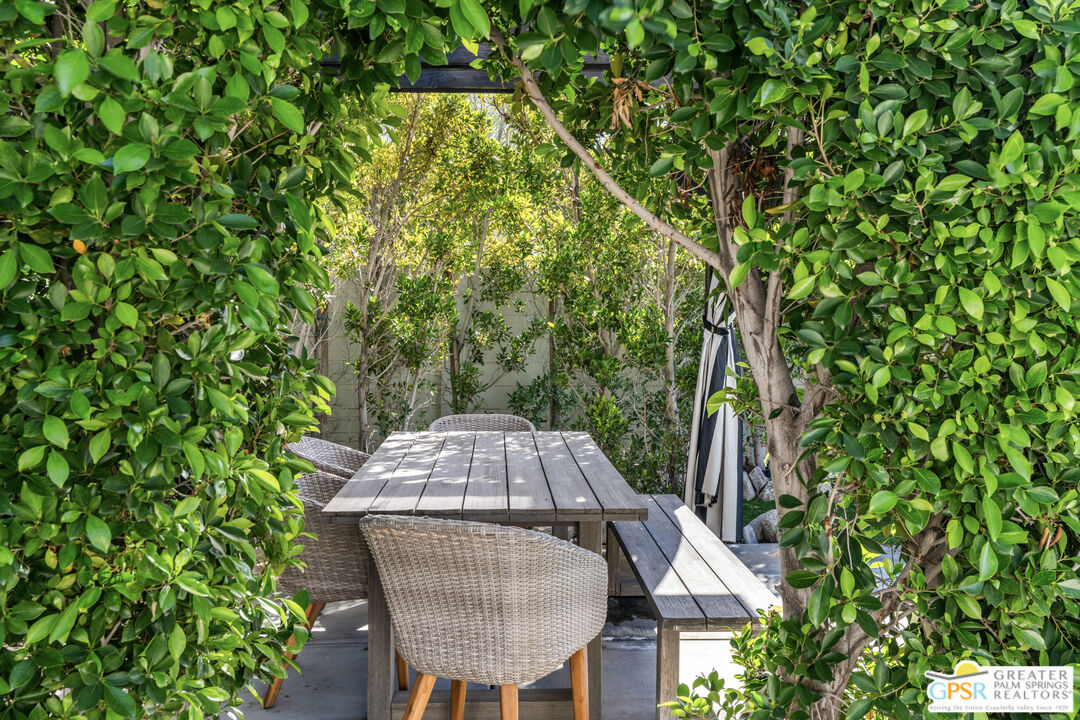 2493 East Powell Road Palm Springs, CA 92262 - Photo 24 of 43 a view of a yard in front of house