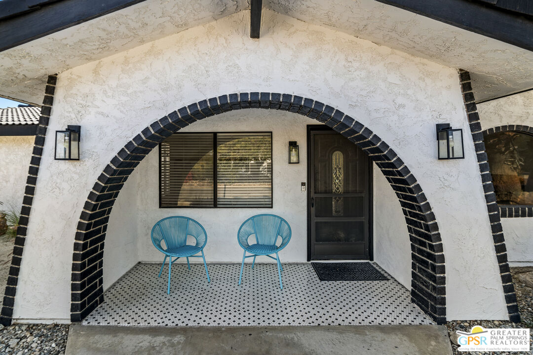 2493 East Powell Road Palm Springs, CA 92262 - Photo 42 of 43 a view of entrance gate of a house