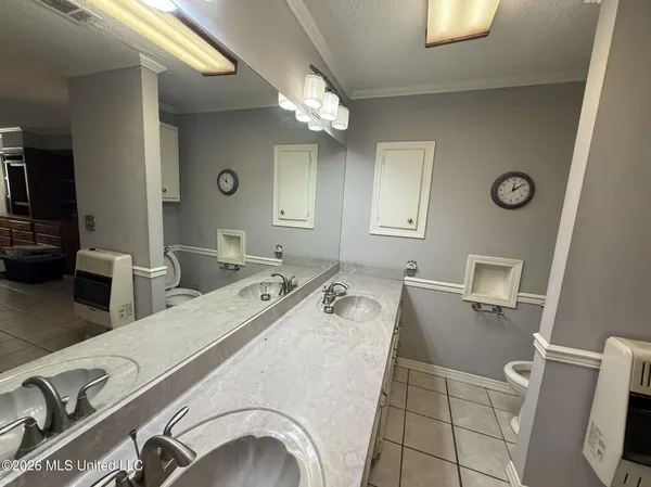 $225,000 | 1488 Spanish Fort Road, Holly Bluff, MS 39088