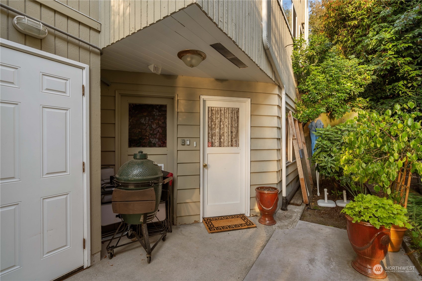7127 Beach Drive Southwest Seattle, WA 98136 - Photo 26 of 33 a view of a entryway door of the house