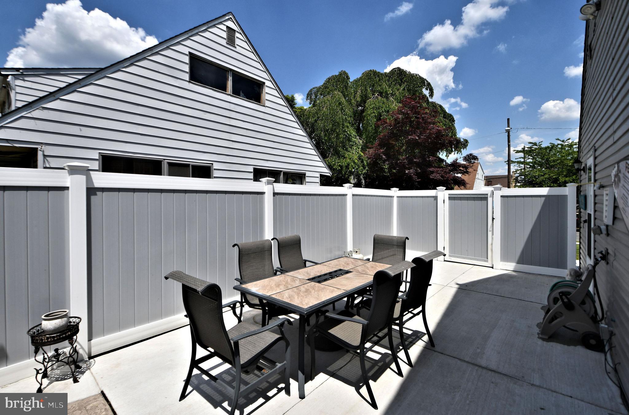 2860 Nautilus Road Philadelphia, PA 19154 - Photo 35 of 46 Gallery Image 35