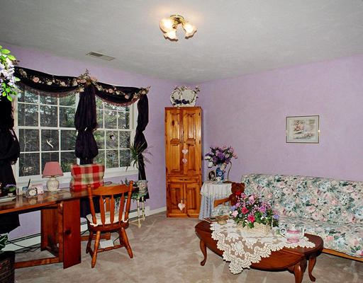 13 Colella Farm Road Hopkinton, MA 01748 - Photo 17 of 26 Gallery Image 17