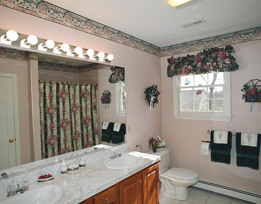 13 Colella Farm Road Hopkinton, MA 01748 - Photo 20 of 26 Gallery Image 20