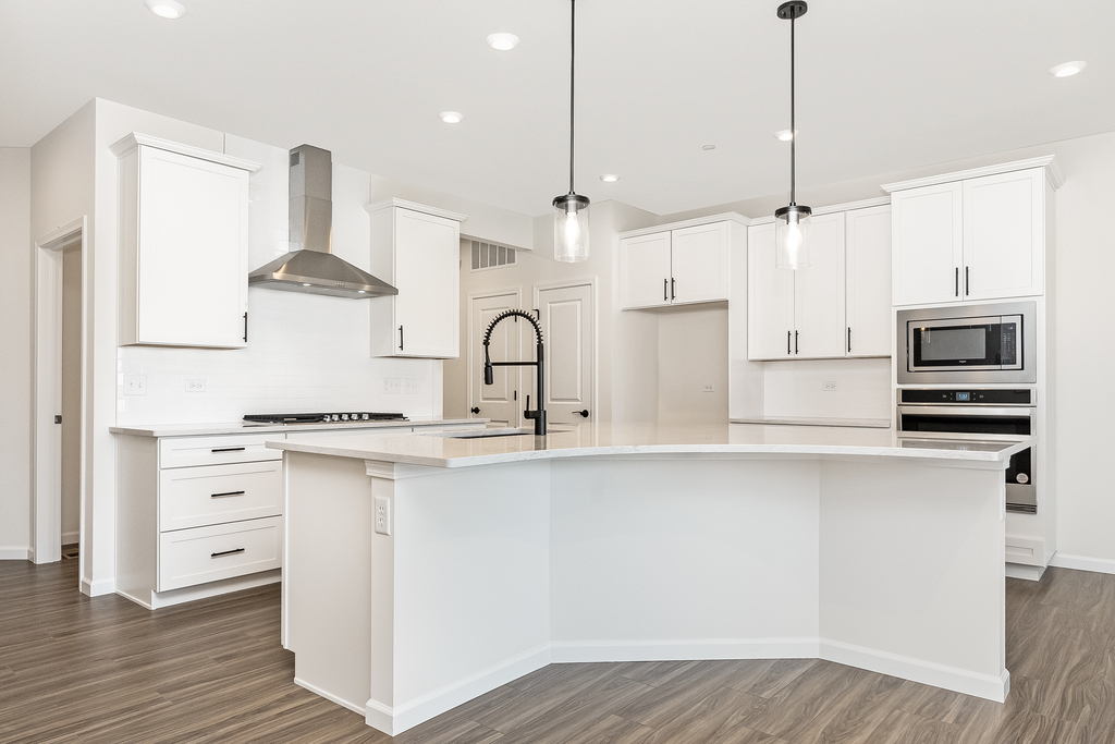 1306 Josiah Road Naperville, IL 60563 - Photo 3 of 24 Gallery Image 3