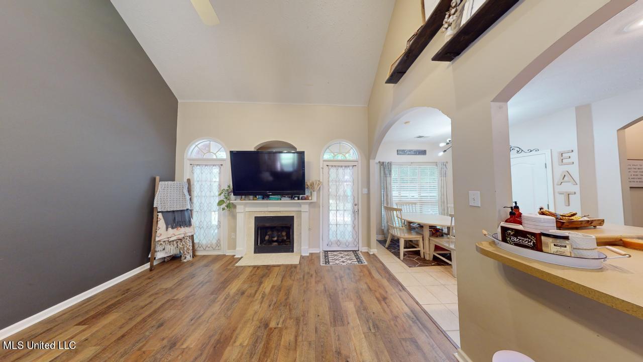 88 Timber Ridge Drive Byhalia, MS 38611 - Photo 8 of 24 88-Timber-09092024_153146
