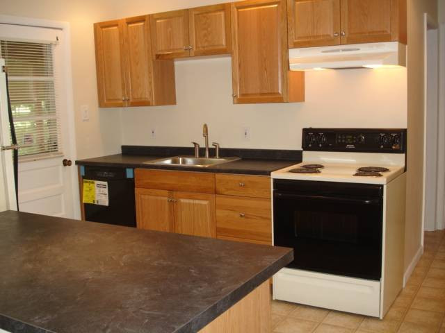 46 Cambridge Road Albany, NY 12203 - Photo 8 of 12 Photo 8