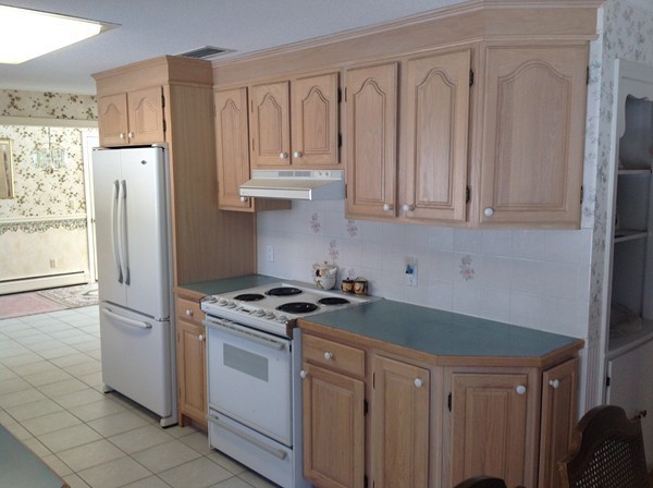 122 Wolf Swamp Road Longmeadow, MA 01106 - Photo 6 of 19 Gallery Image 6