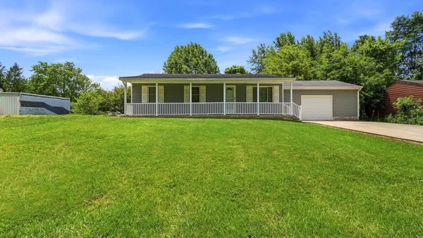 $1,900 | 4432 White Road, Centerburg, OH 43011