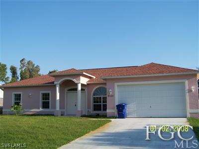 9152 Aster Road Fort Myers, FL 33967 - Photo 1 of 2 Gallery Image 1