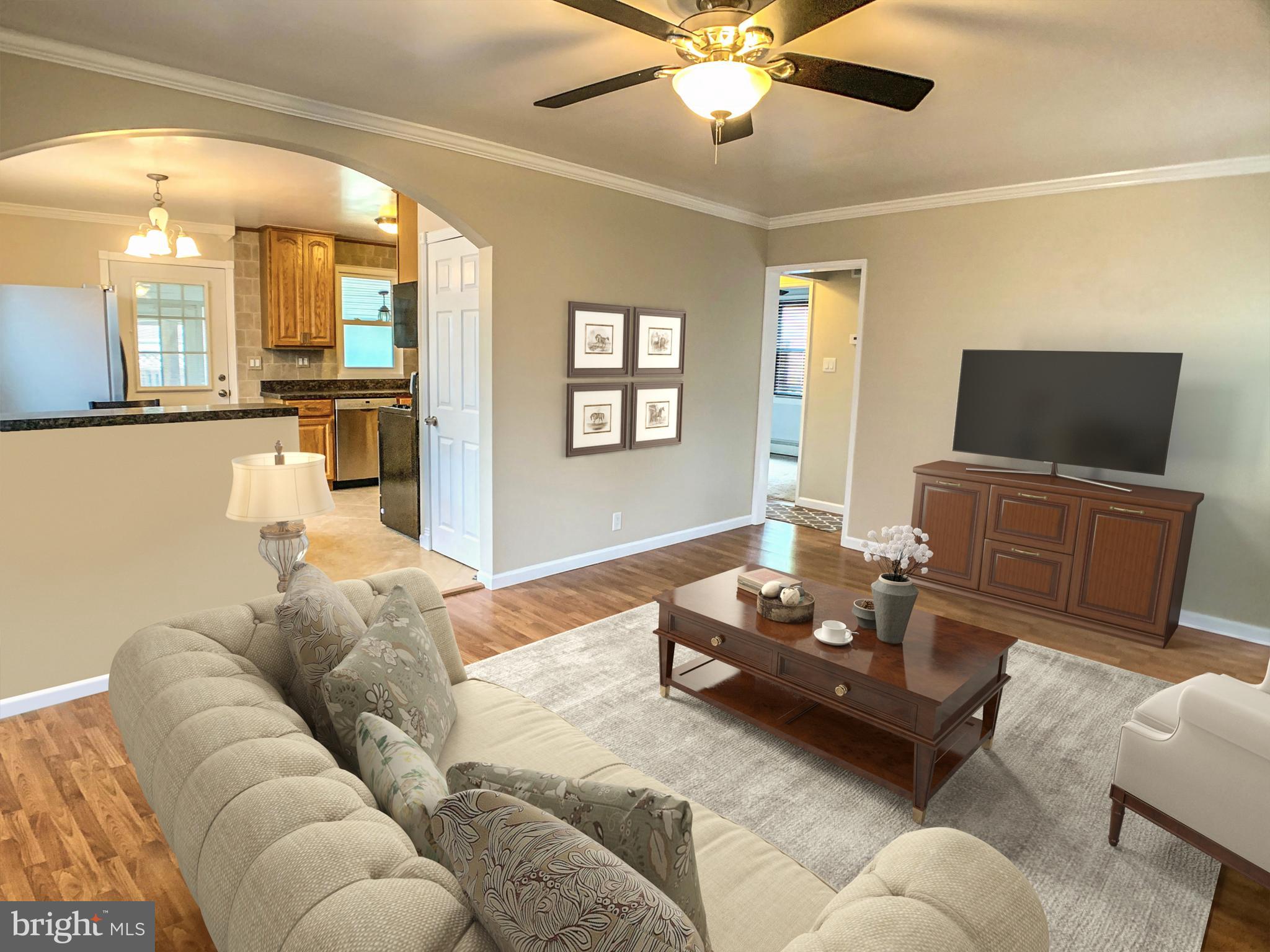 1908 Van Buren Road Baltimore, MD 21222 - Photo 6 of 28 Living Room