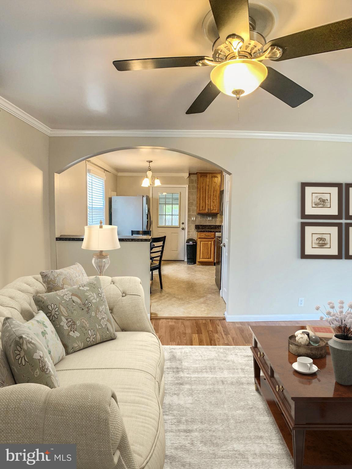 1908 Van Buren Road Baltimore, MD 21222 - Photo 7 of 28 Living Room