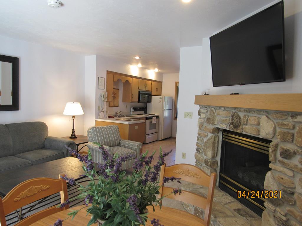 3908 County F, Unit B4 Fish Creek, WI 54212 - Photo 5 of 30