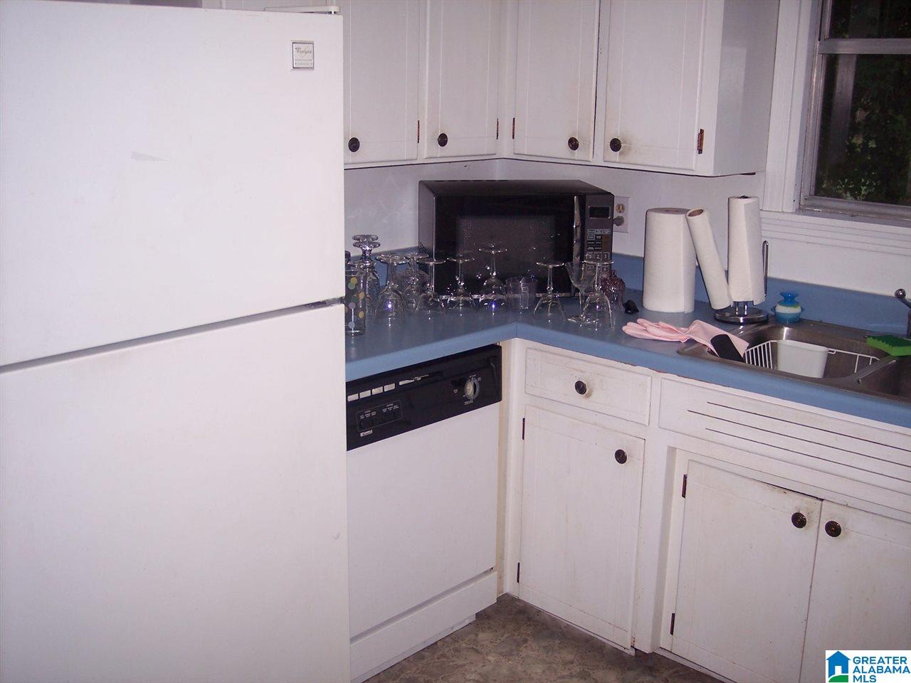 202 Adelaide Street Southwest Jacksonville, AL 36265 - Photo 8 of 22