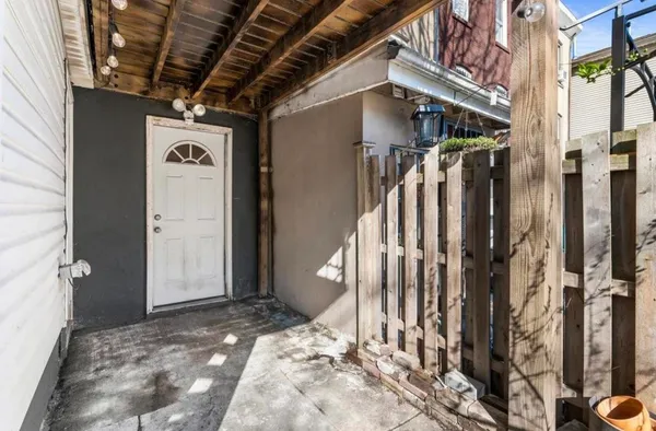 $1,600 | 65 Atlantic Street, Unit 1, Jersey City, NJ 07304