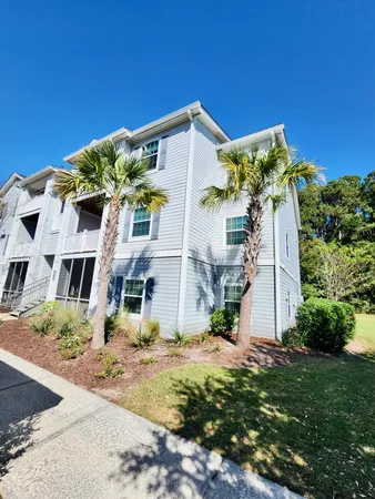 $2,100 | 1300 Park W Boulevard, Unit 818, Mount Pleasant, SC 29466