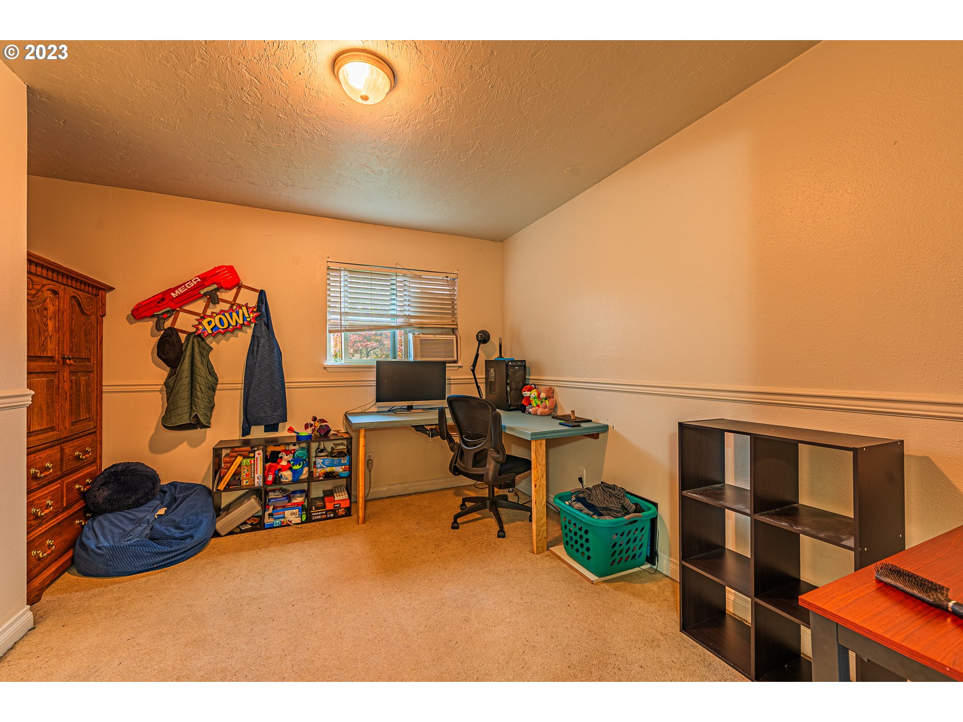 2727 Gateway Street, Unit 48 Springfield, OR 97477 - Photo 20 of 25 a view of a room with gym equipment