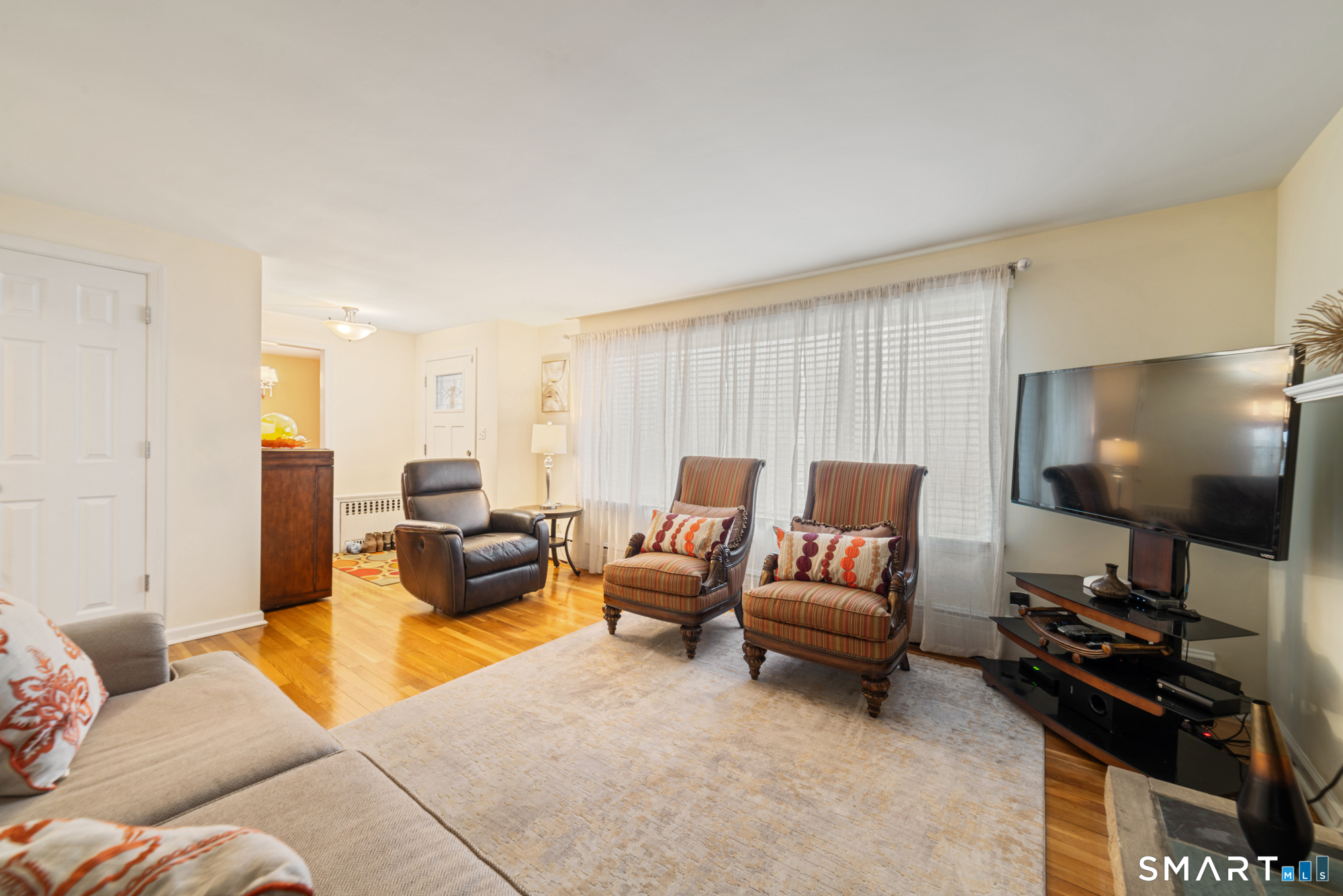 11 Whalley Road Trumbull, CT 06611 - Photo 13 of 30