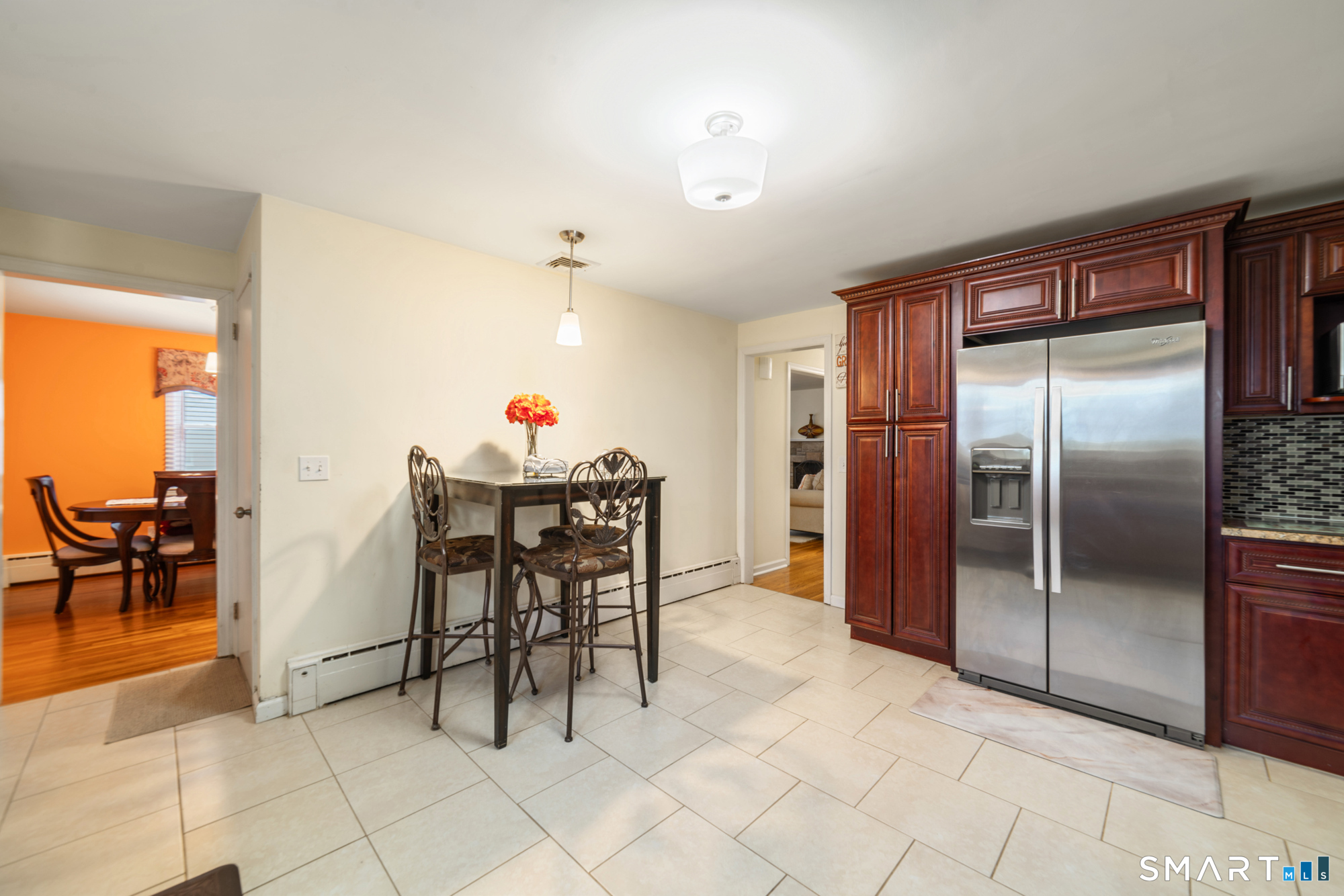 11 Whalley Road Trumbull, CT 06611 - Photo 6 of 30