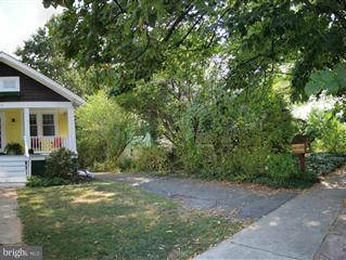 2006 Hanover Street Silver Spring, MD 20910 - Photo 14 of 21 Exterior (Front)