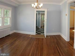 2006 Hanover Street Silver Spring, MD 20910 - Photo 3 of 21 Dining Room