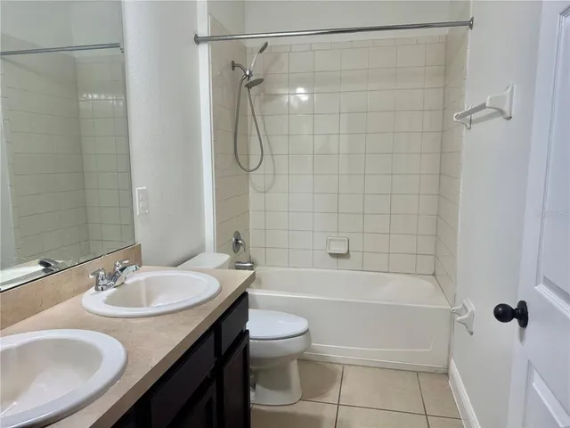 $2,300 | 122 Andalusia Loop, Davenport, FL 33837