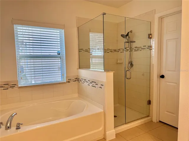 $2,300 | 122 Andalusia Loop, Davenport, FL 33837