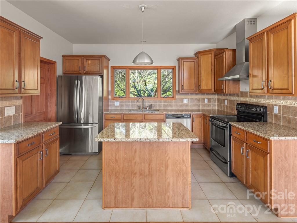 1126 Hazel Brook Road Marshall, NC 28753 - Photo 10 of 25 Gallery Image 10