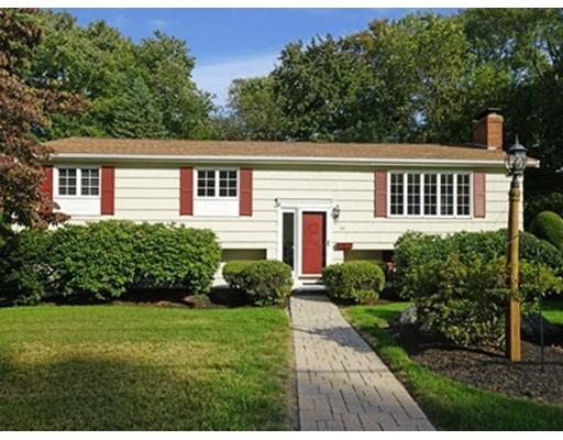 59 Devon Road Norwood, MA 02062 - Photo 2 of 20 Gallery Image 2