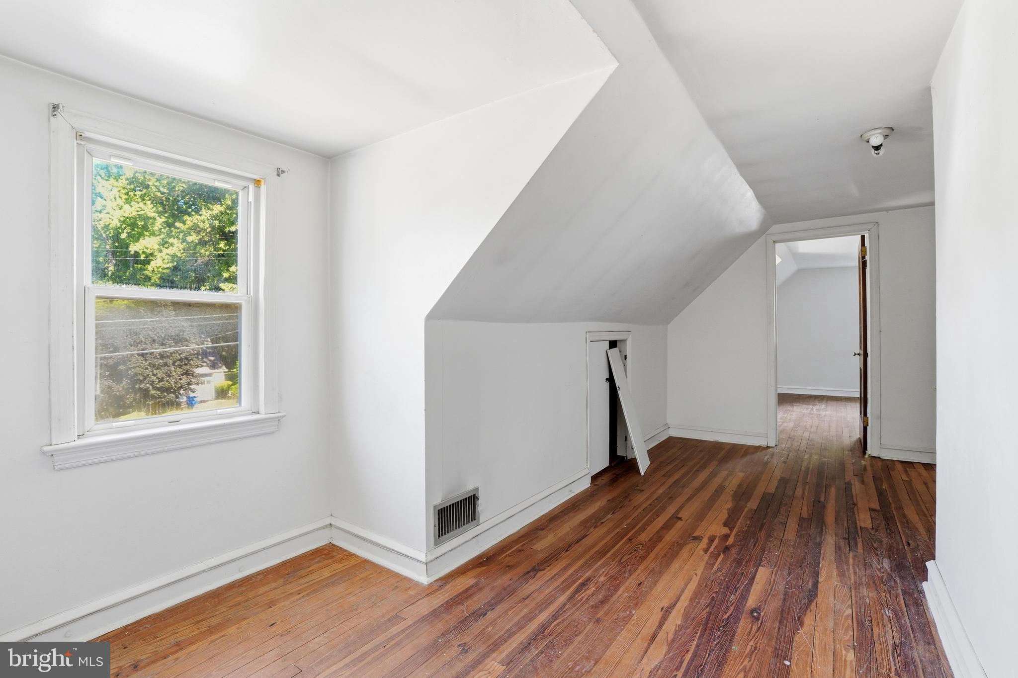 314 South Lippincott Avenue Maple Shade, NJ 08052 - Photo 20 of 33