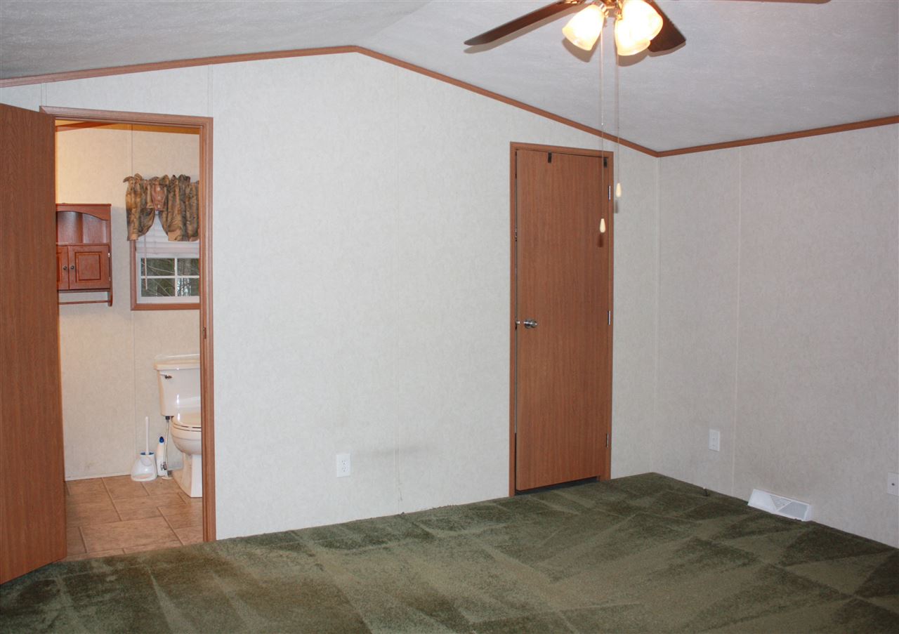 33 Wyndham Road Colchester, VT 05446 - Photo 15 of 30 Gallery Image 15