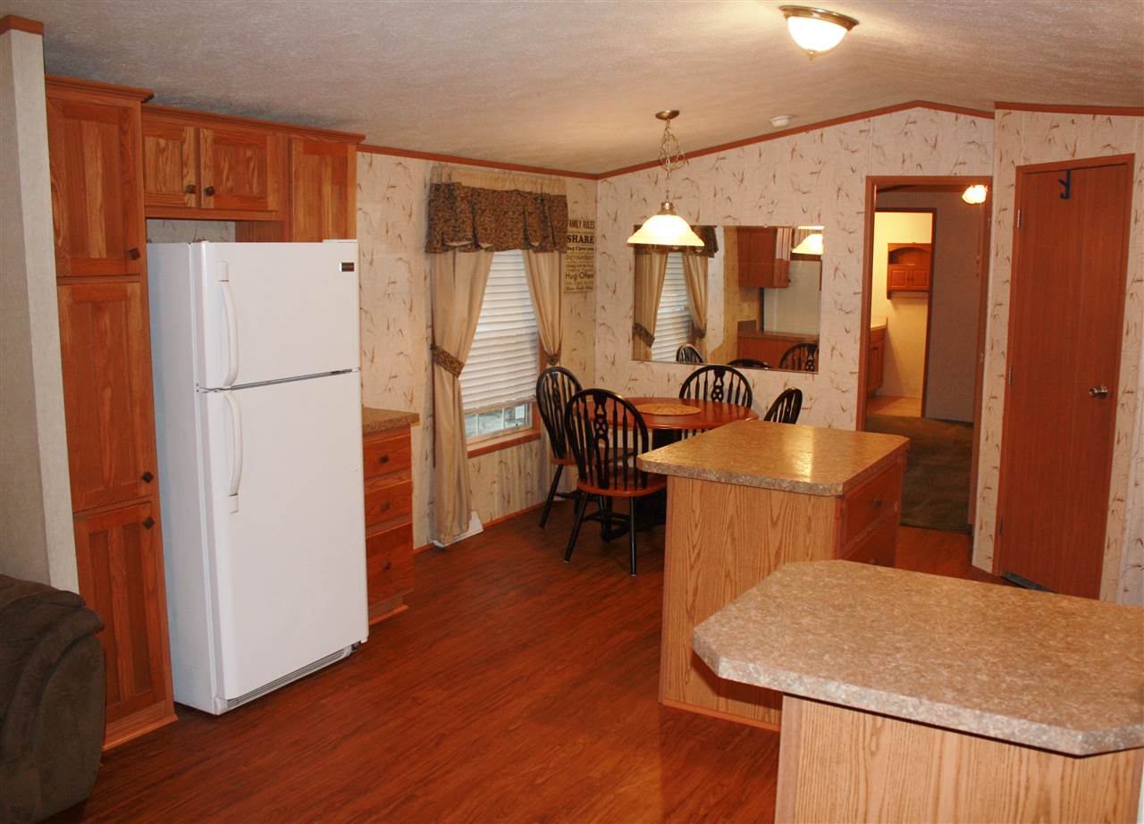 33 Wyndham Road Colchester, VT 05446 - Photo 5 of 30 Gallery Image 5