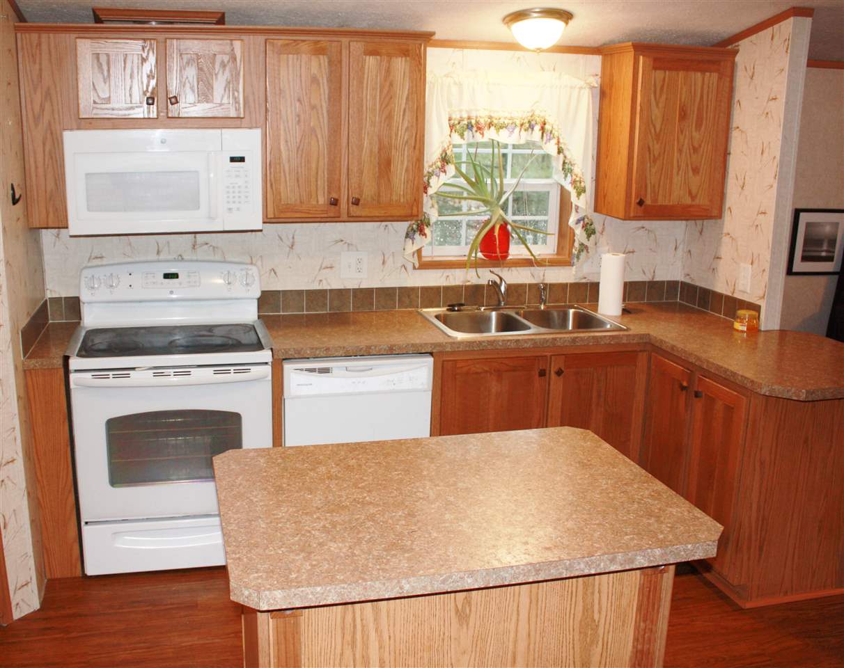 33 Wyndham Road Colchester, VT 05446 - Photo 10 of 30 Gallery Image 10