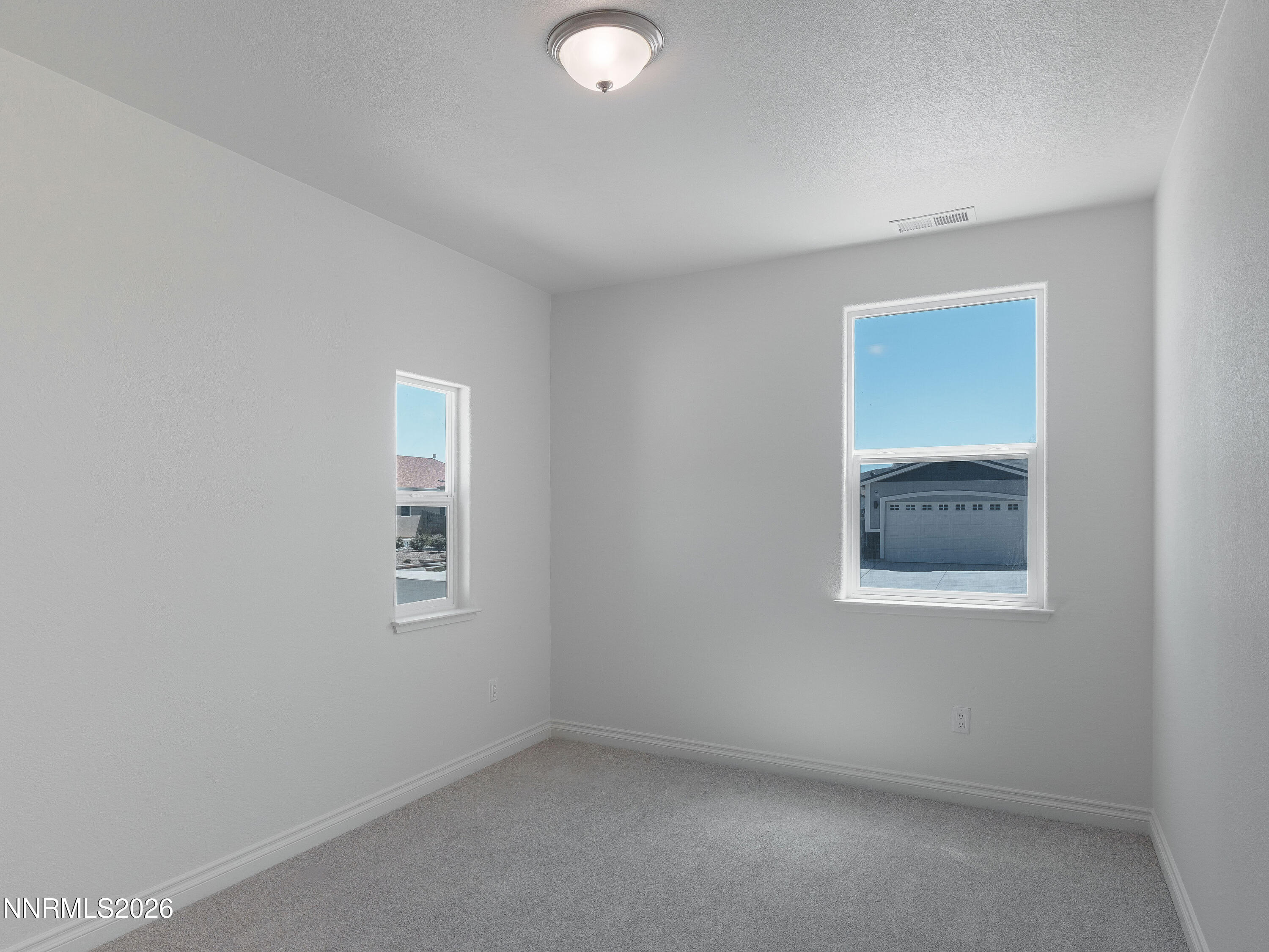 4083 Cone Peak Court Reno, NV 89508 - Photo 5 of 12 Juniper Village - Home-005