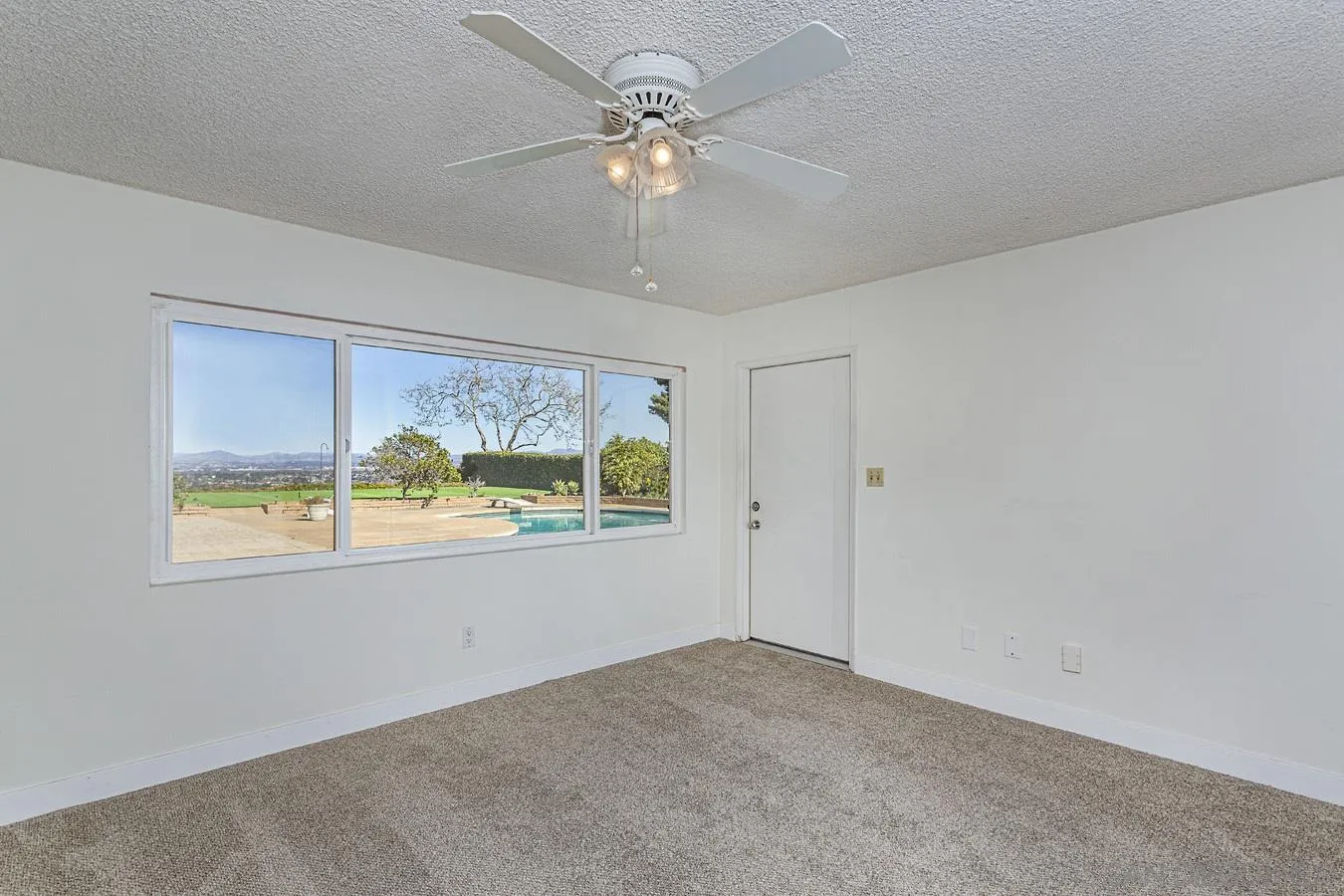 6047 Soledad Mountain Road La Jolla, CA 92037 - Photo 13 of 21 Gallery Image 13