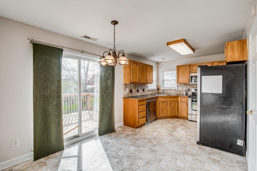 5125 Springhouse Farm Road Winston-Salem, NC 27107 - Photo 16 of 39 Gallery Image 16