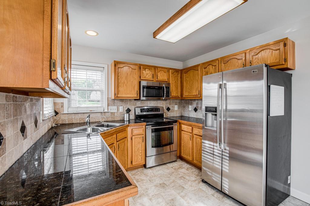 5125 Springhouse Farm Road Winston-Salem, NC 27107 - Photo 20 of 39 Gallery Image 20