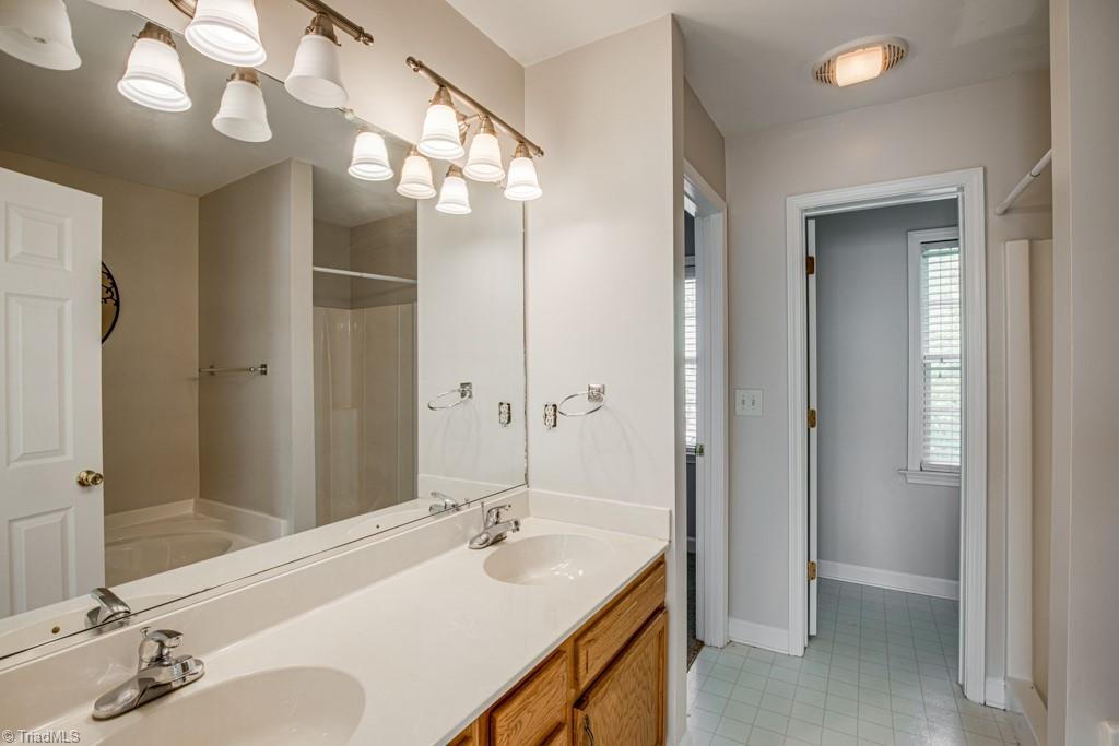5125 Springhouse Farm Road Winston-Salem, NC 27107 - Photo 26 of 39 Gallery Image 26