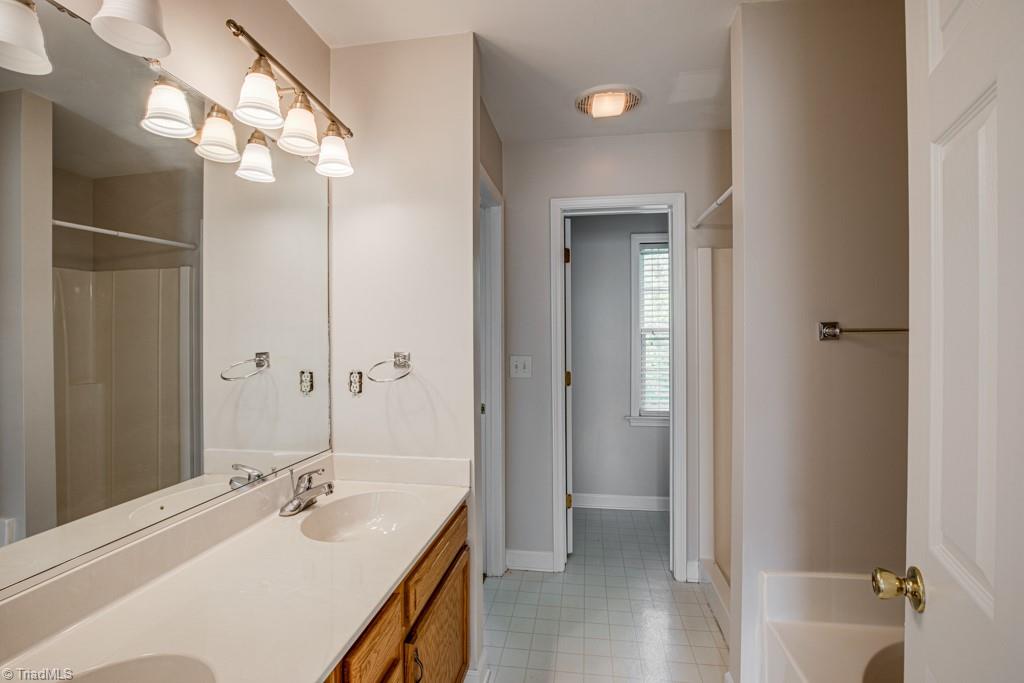 5125 Springhouse Farm Road Winston-Salem, NC 27107 - Photo 27 of 39 Gallery Image 27