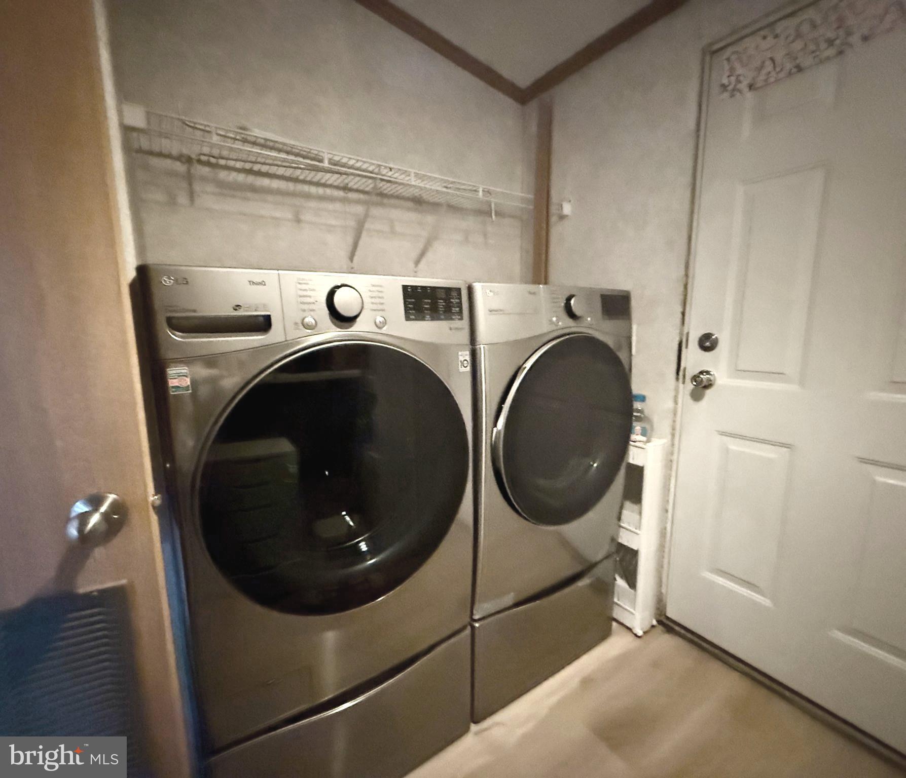 92 Arrowhead Road Shamong, NJ 08088 - Photo 16 of 25 a utility room with dryer and washer