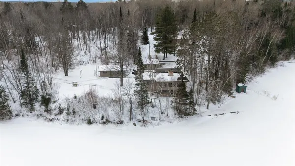 $799,000 | 7582 Green Rock Road, Side Lake, MN 55781