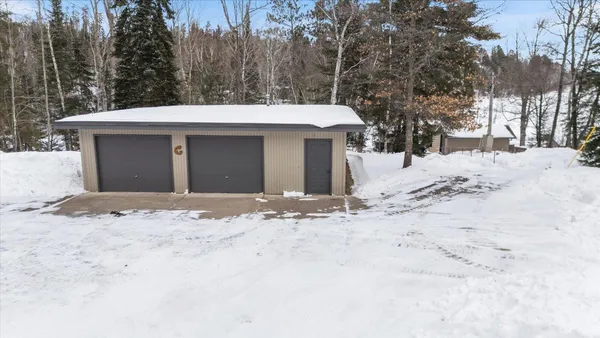 $799,000 | 7582 Green Rock Road, Side Lake, MN 55781