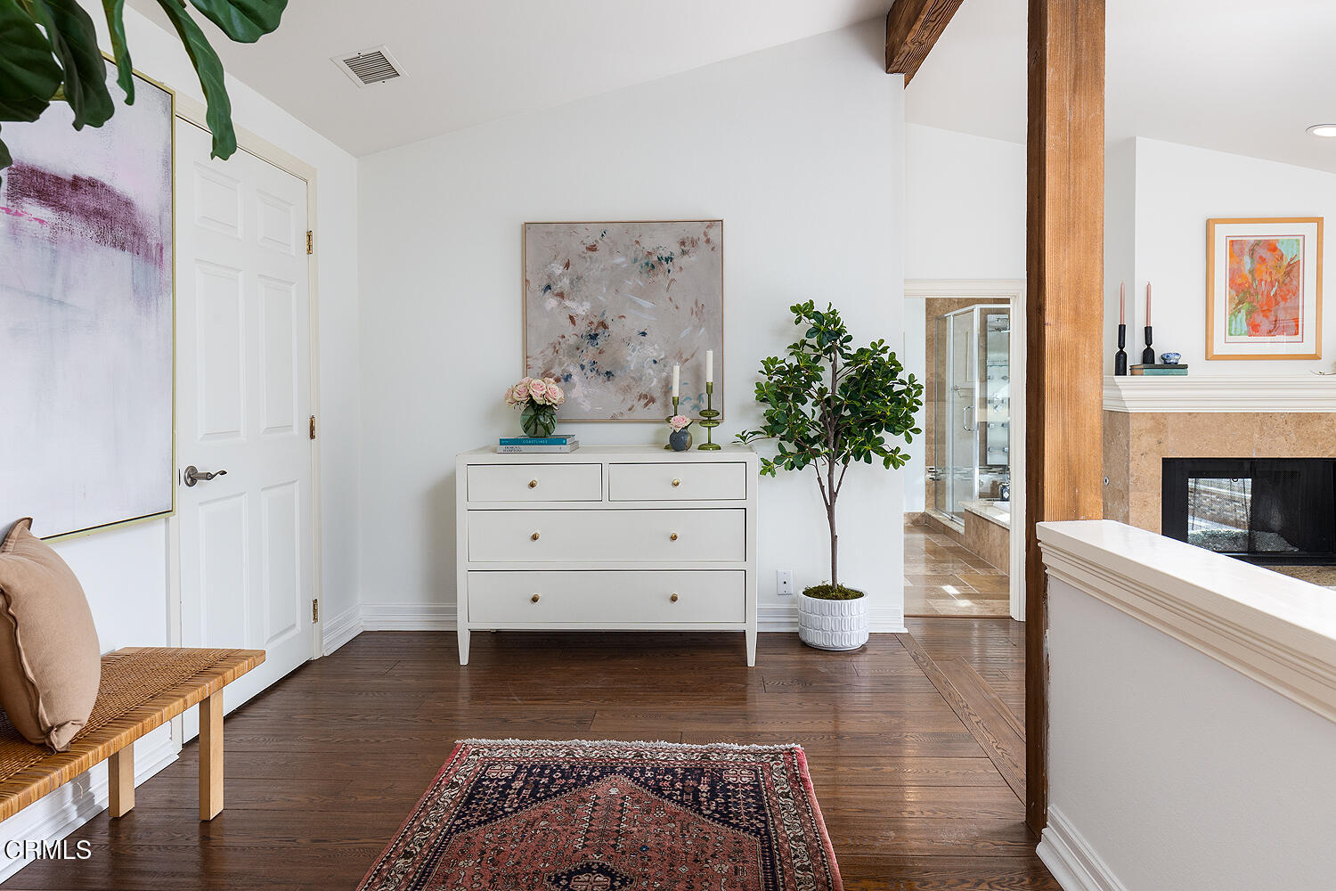 1386 Glen Oaks Boulevard Pasadena, CA 91105 - Photo 28 of 47 a view of living room with furniture and potted plant