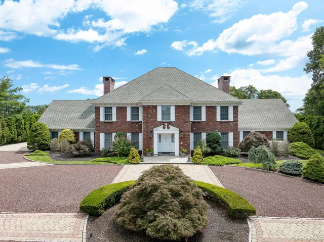 $6,000,000 | 109 Mamaroneck Road, Scarsdale, NY 10583