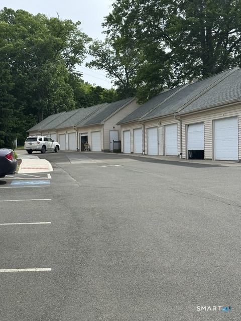 295 Ridge Road, Unit 9 Wethersfield, CT 06109 - Photo 2 of 11