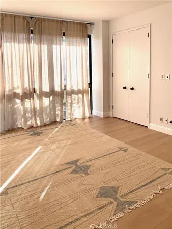 $1,009,000 | 222 Monterey Road, Unit 104, Glendale, CA 91206