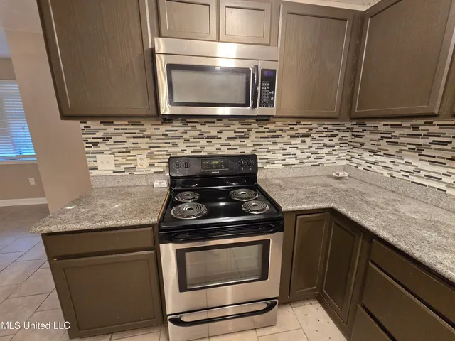 $1,550 | 84 Woodforest Drive, Gulfport, MS 39503