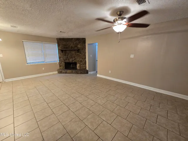 $1,550 | 84 Woodforest Drive, Gulfport, MS 39503