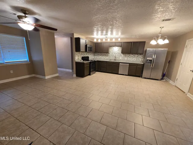 $1,550 | 84 Woodforest Drive, Gulfport, MS 39503