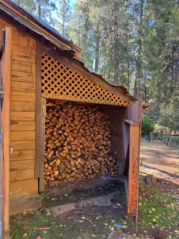 a view of a wooden fence