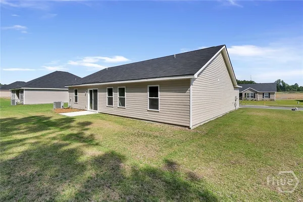 $1,900 | 233 Willis Way, Broxton, GA 31519